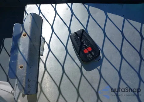 2017 Toyota Prius Prime Premium z USA, uszkodzony, nr VIN JTDKARFP0H3037669